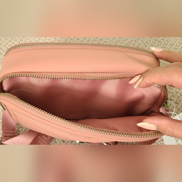 Lululemon Crossbody Camera Bag - Picture 3 of 6